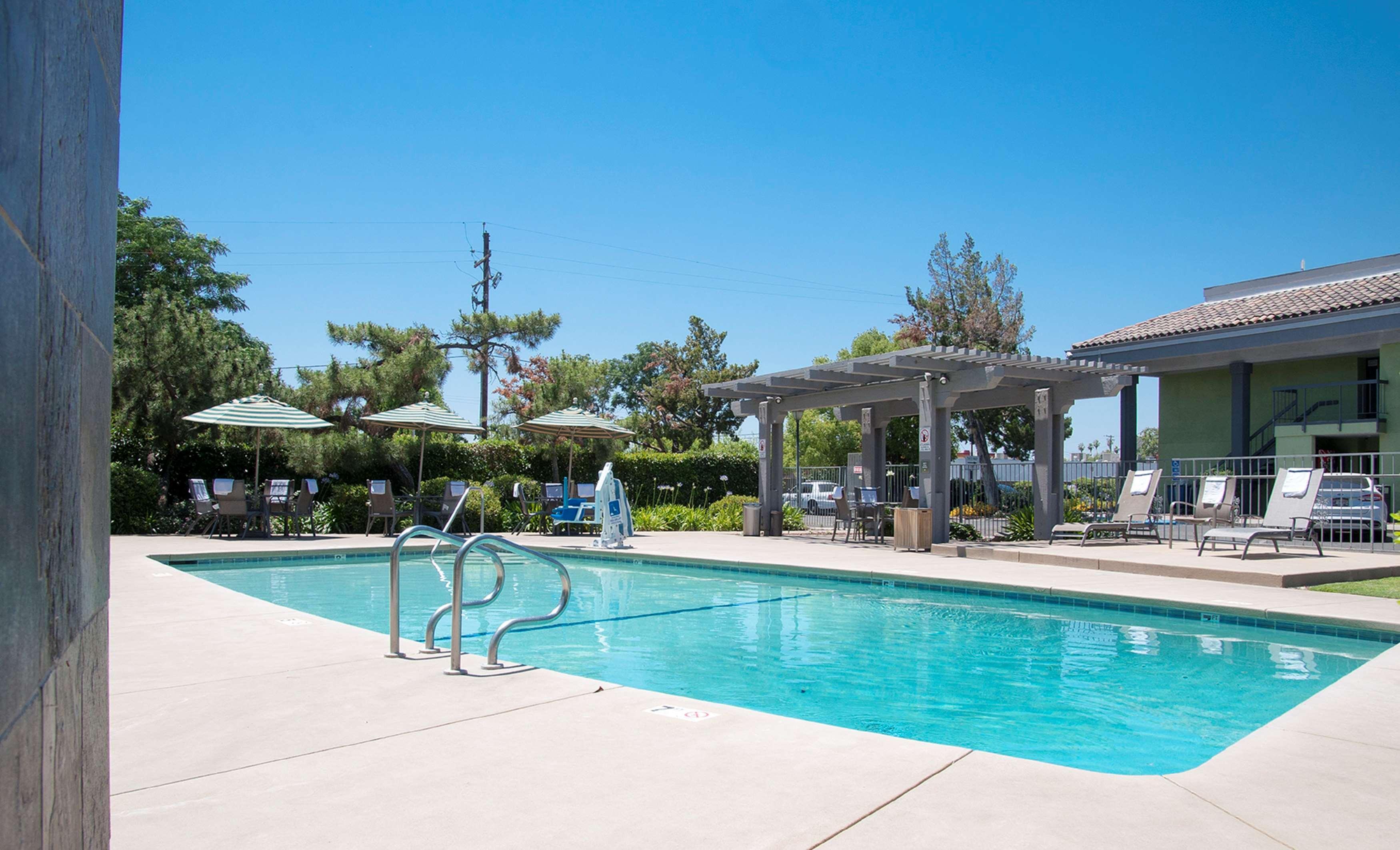 Best Western Village Inn Fresno Buitenkant foto